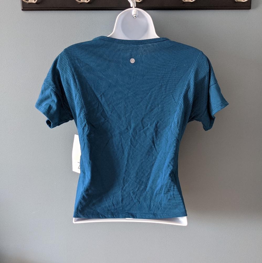 NWT Zella (Nordstrom) Active Tee - Picture 2 of 4